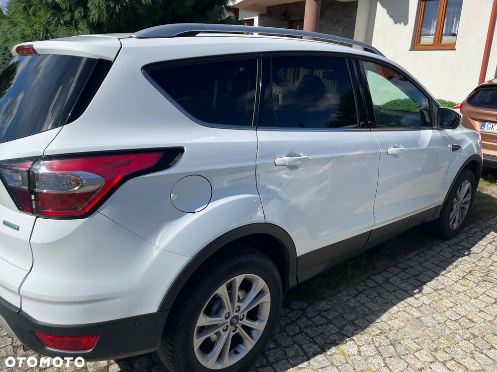 Ford Kuga - 6