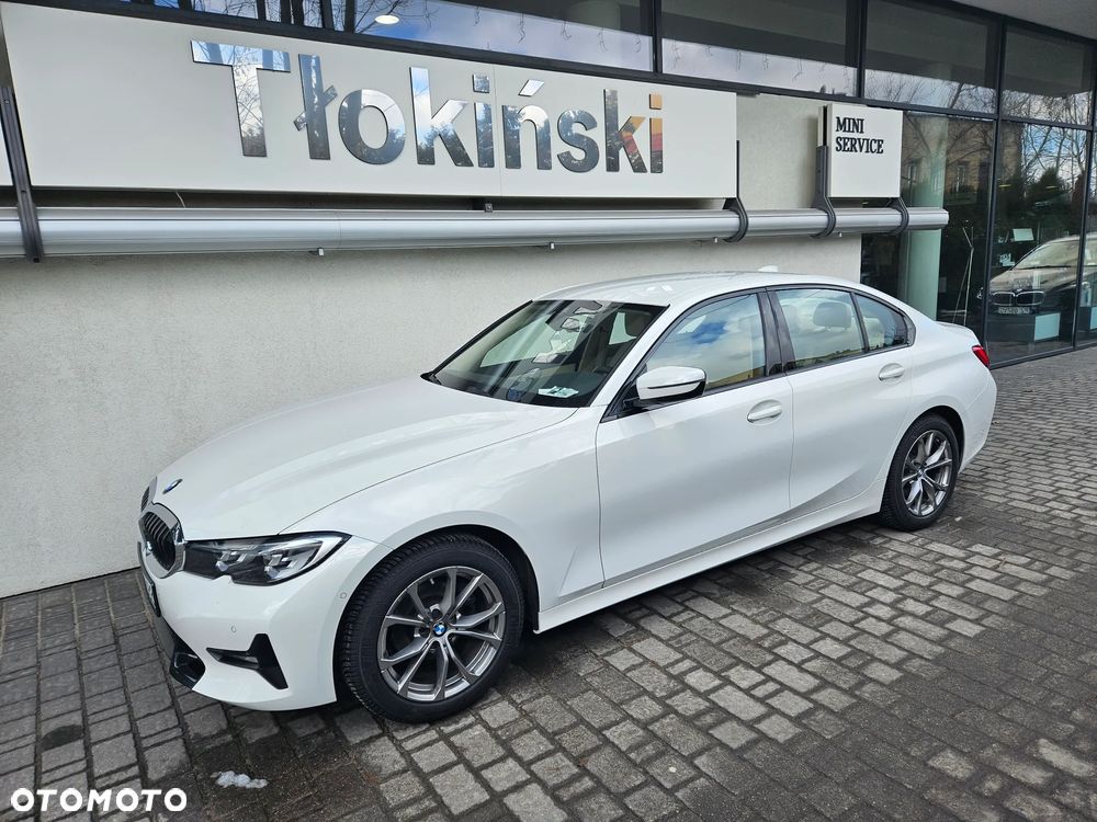 BMW Seria 3 318i Sport Line - 1