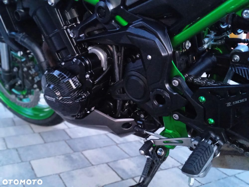Kawasaki Z 900 - 7