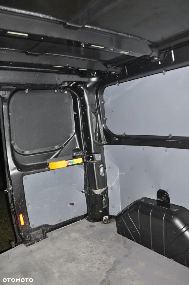 Ford Transit custom - 36