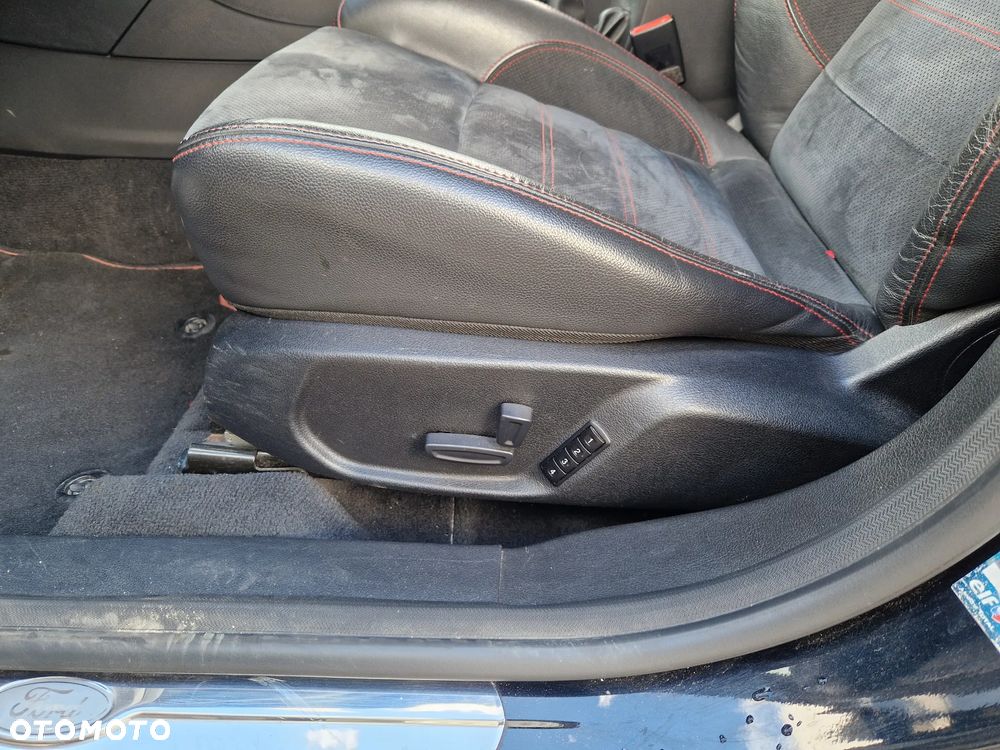Ford Mondeo 2.2 TDCi Titanium S - 23