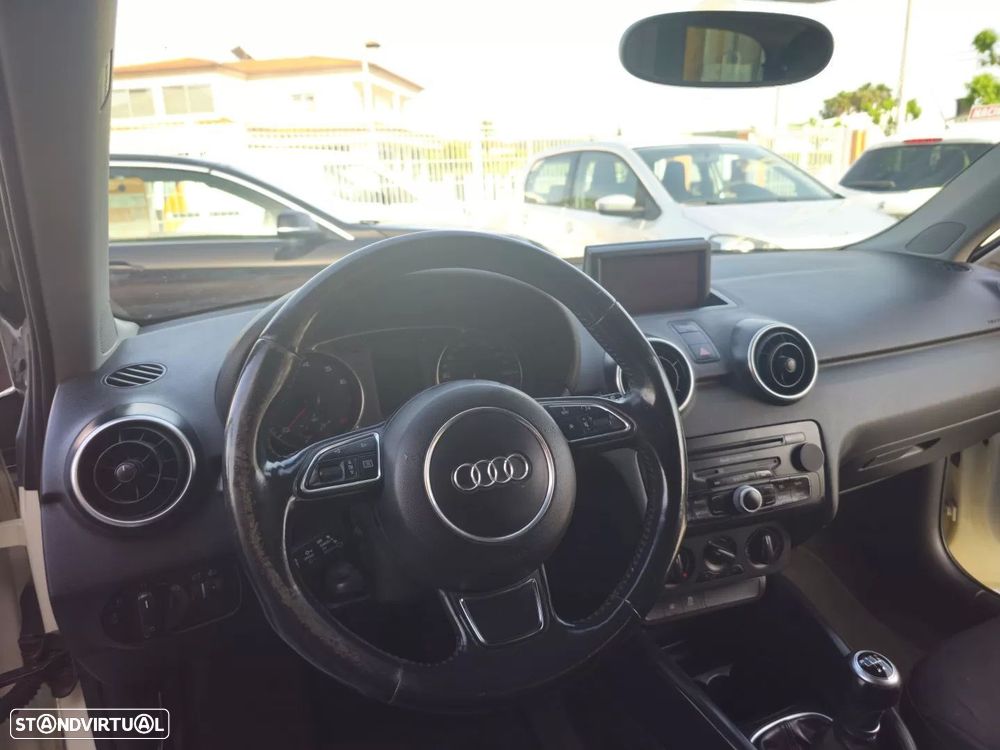 Audi A1 Sportback 1.2 TFSI S line edition - 7