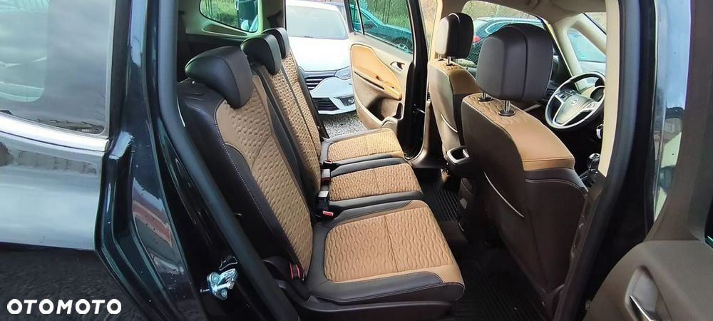 Opel Zafira - 21