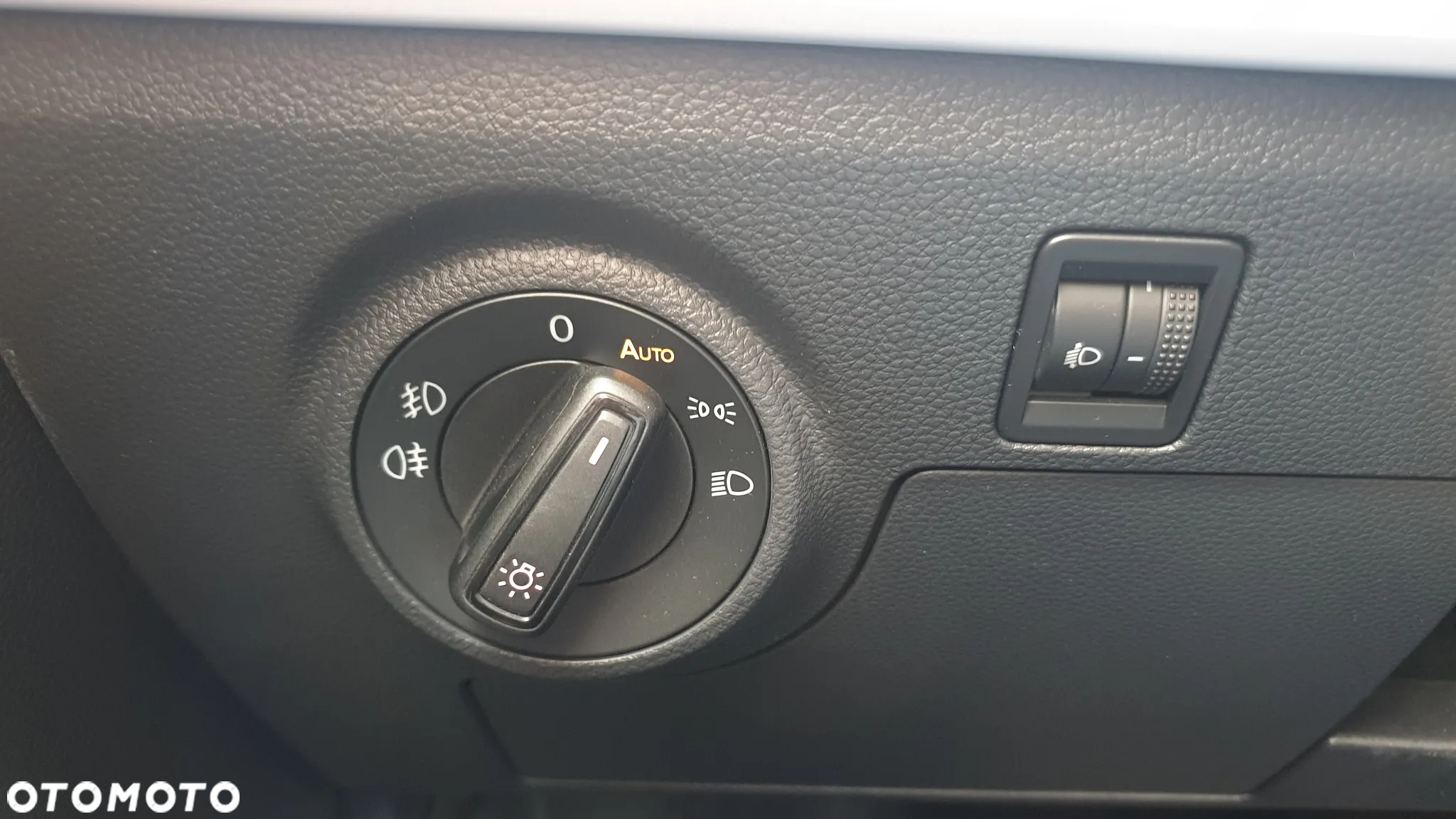 Seat Arona 1.0 TSI Style S&S DSG - 34