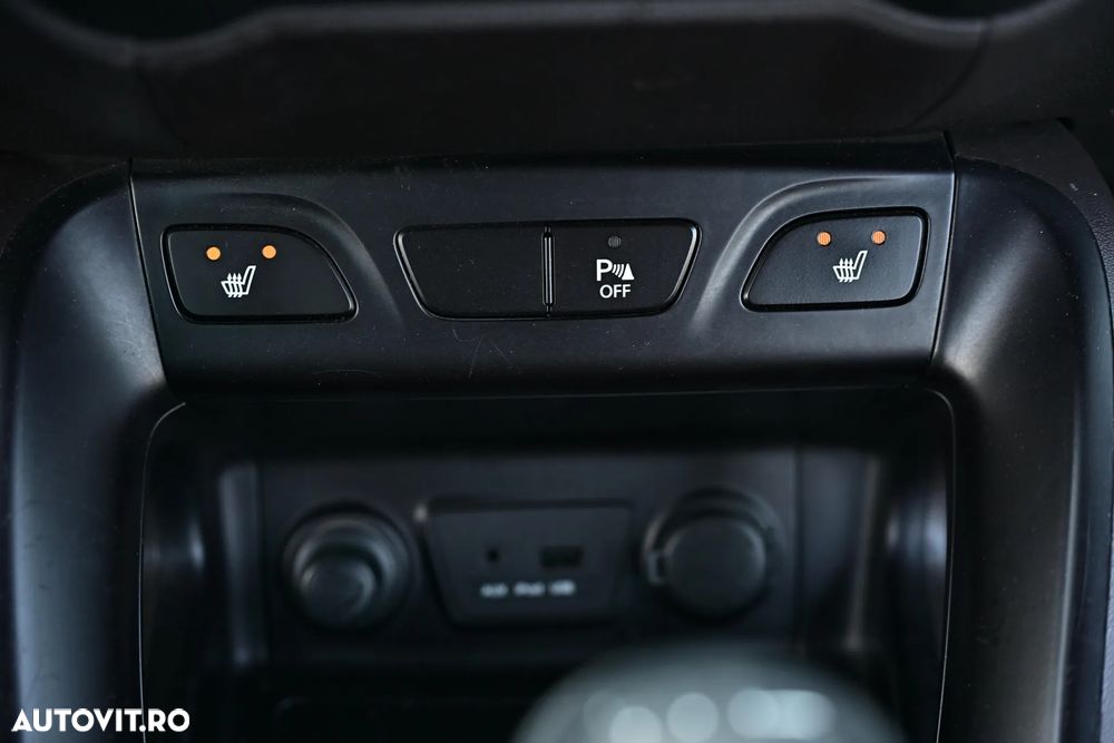 Hyundai ix35 2.0 CRDI High 4WD GLS Premium - 23