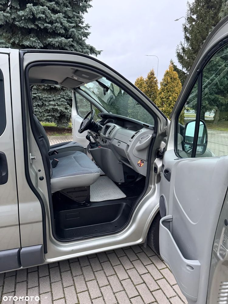 Renault Trafic L1H1 Passenger Lux - 27