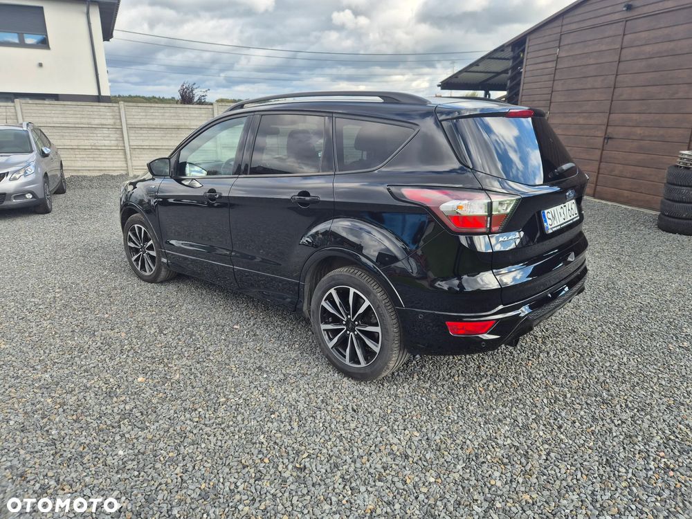 Ford Kuga 1.5 EcoBoost 2x4 ST-Line - 8