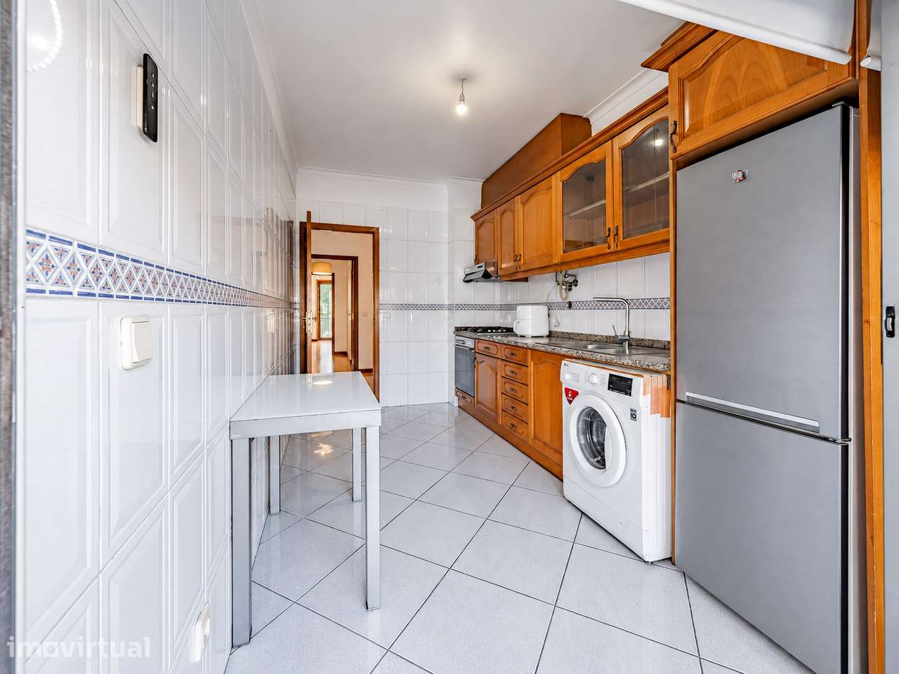 Excelente T2 na zona de Lamaçães, com Terraço e garagem fechada! - Grande imagem: 2/28