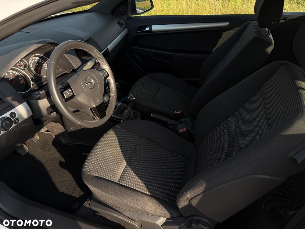 Opel Astra - 12
