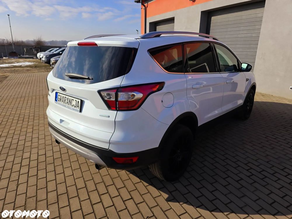 Ford Kuga - 18