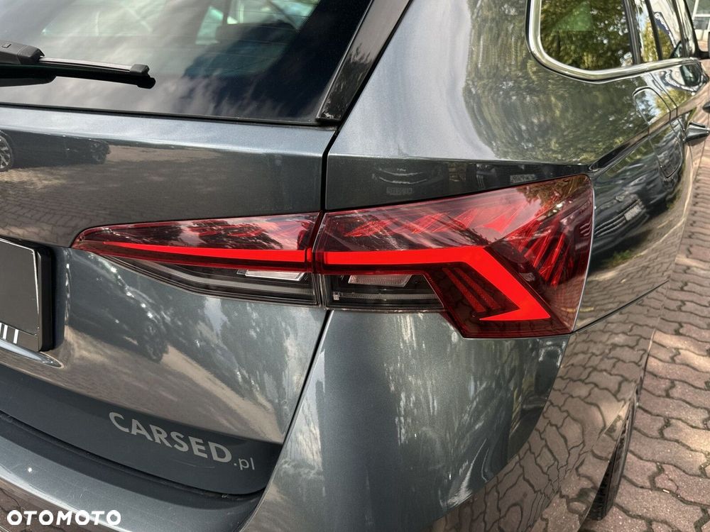 Skoda Octavia 2.0 TDI Style DSG - 37