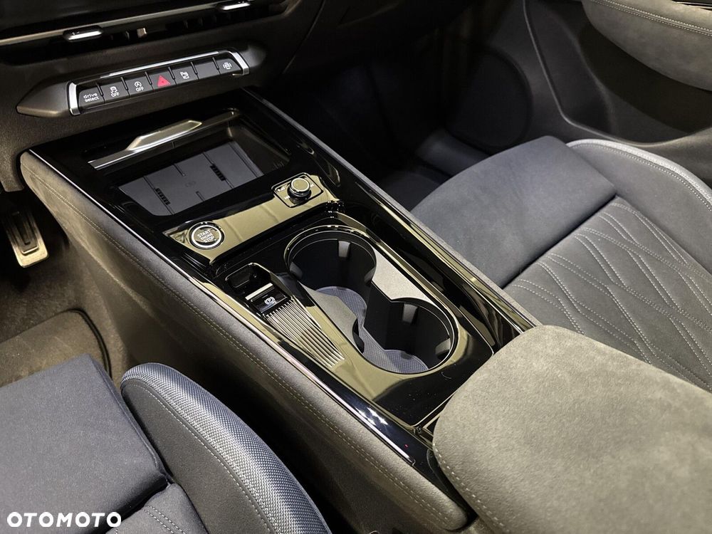Audi Q3 - 16