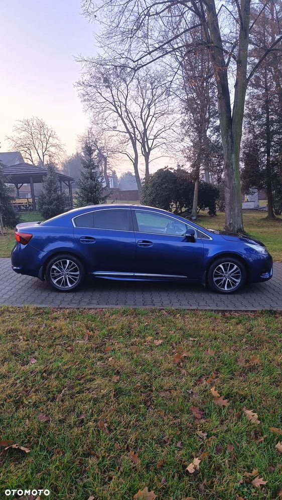 Toyota Avensis 1.8 Prestige - 8