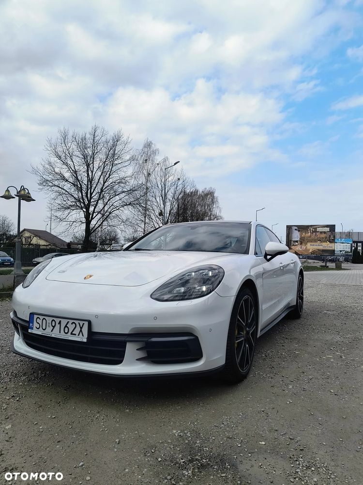 Porsche Panamera - 2