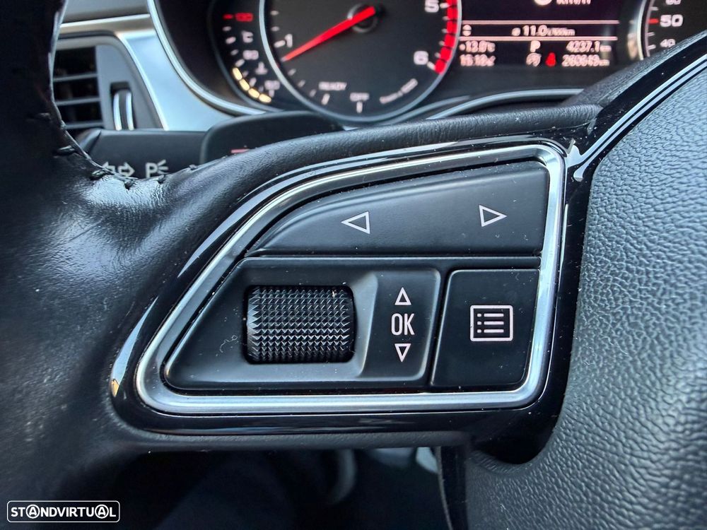 Audi A7 Sportback 3.0 TDI V6 quattro S tronic - 28