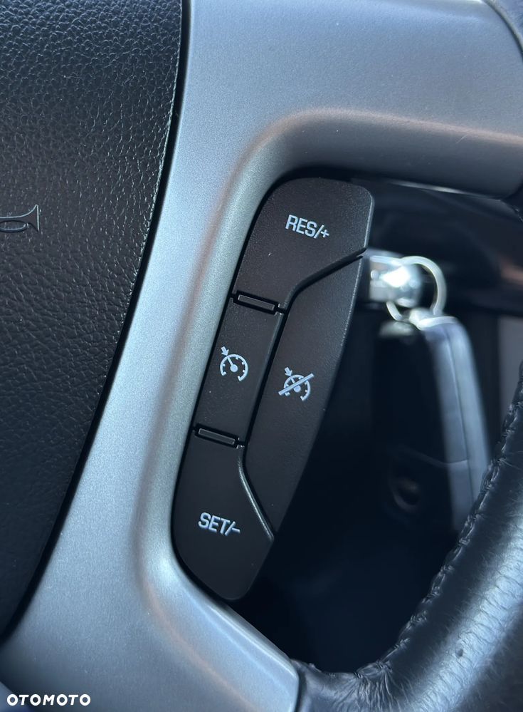 Chevrolet Captiva 3.0 4WD LTZ - 22