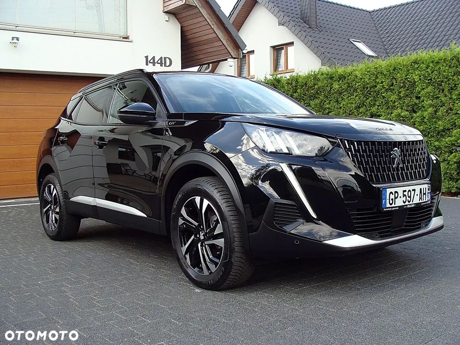 Peugeot 2008 PureTech 130 EAT8 GT - 34