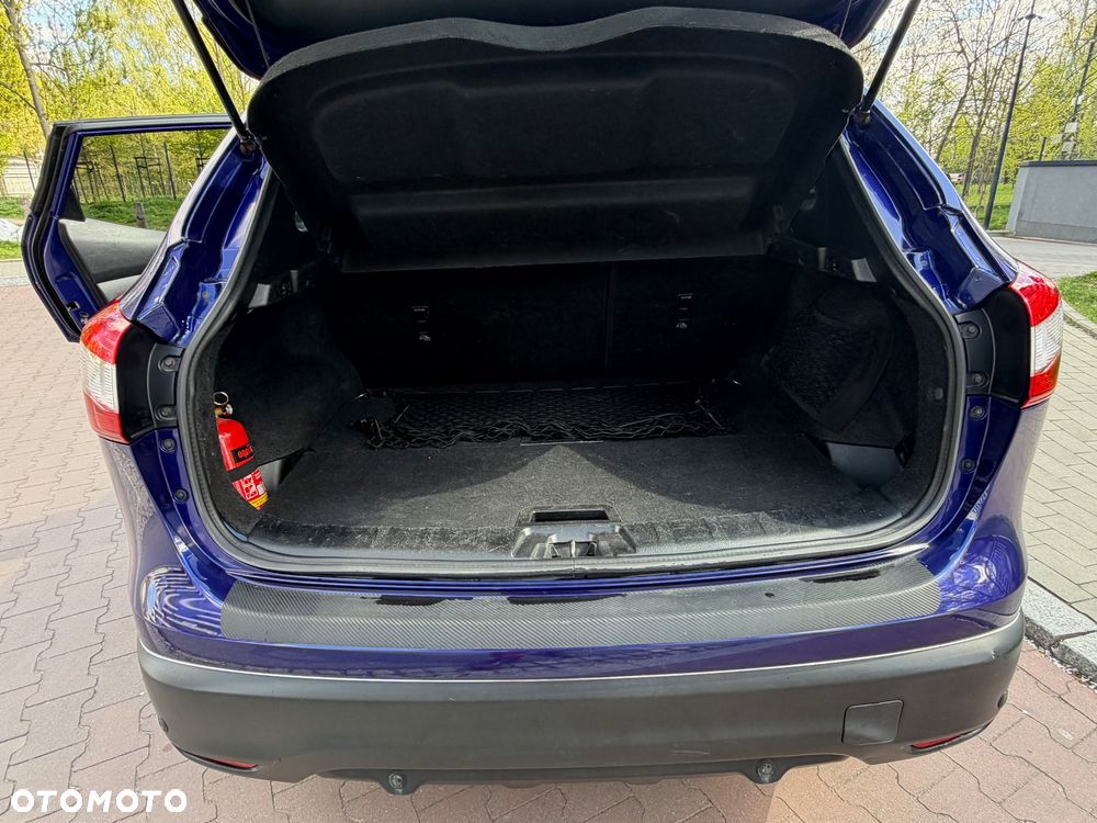 Nissan Qashqai 1.6 DCi 4x4 Tekna EU6 - 8