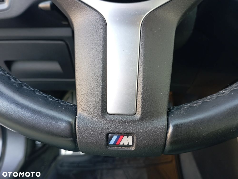 BMW X1 sDrive18i M Sport - 32