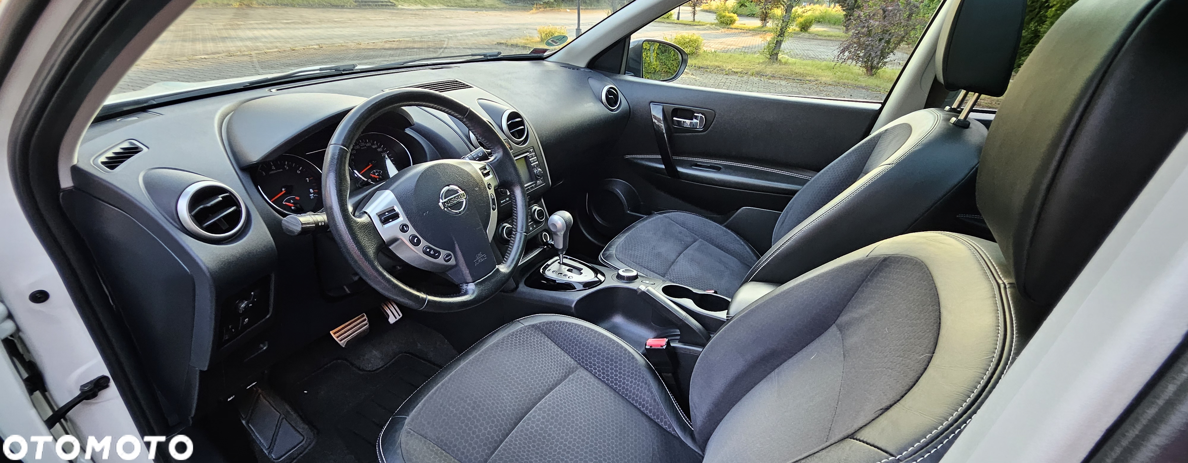 Nissan Qashqai 2.0 4 x 4 CVT tekna - 13