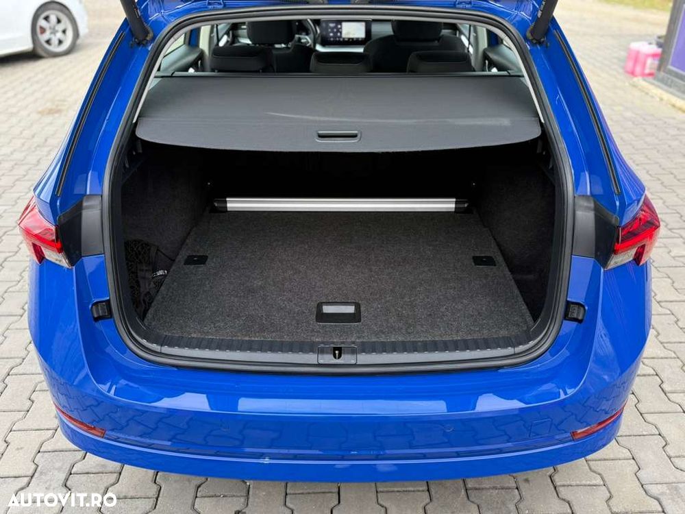 Skoda Octavia Combi 2.0 TDI Base - 30