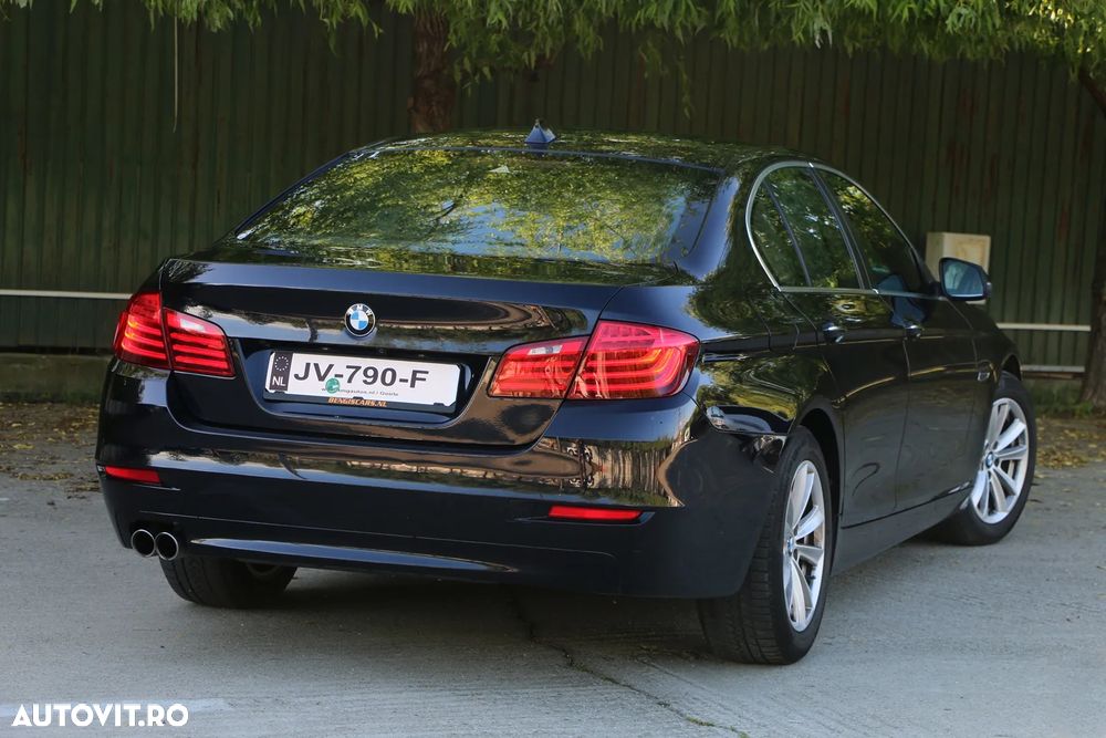 BMW Seria 5 520d Aut. - 9
