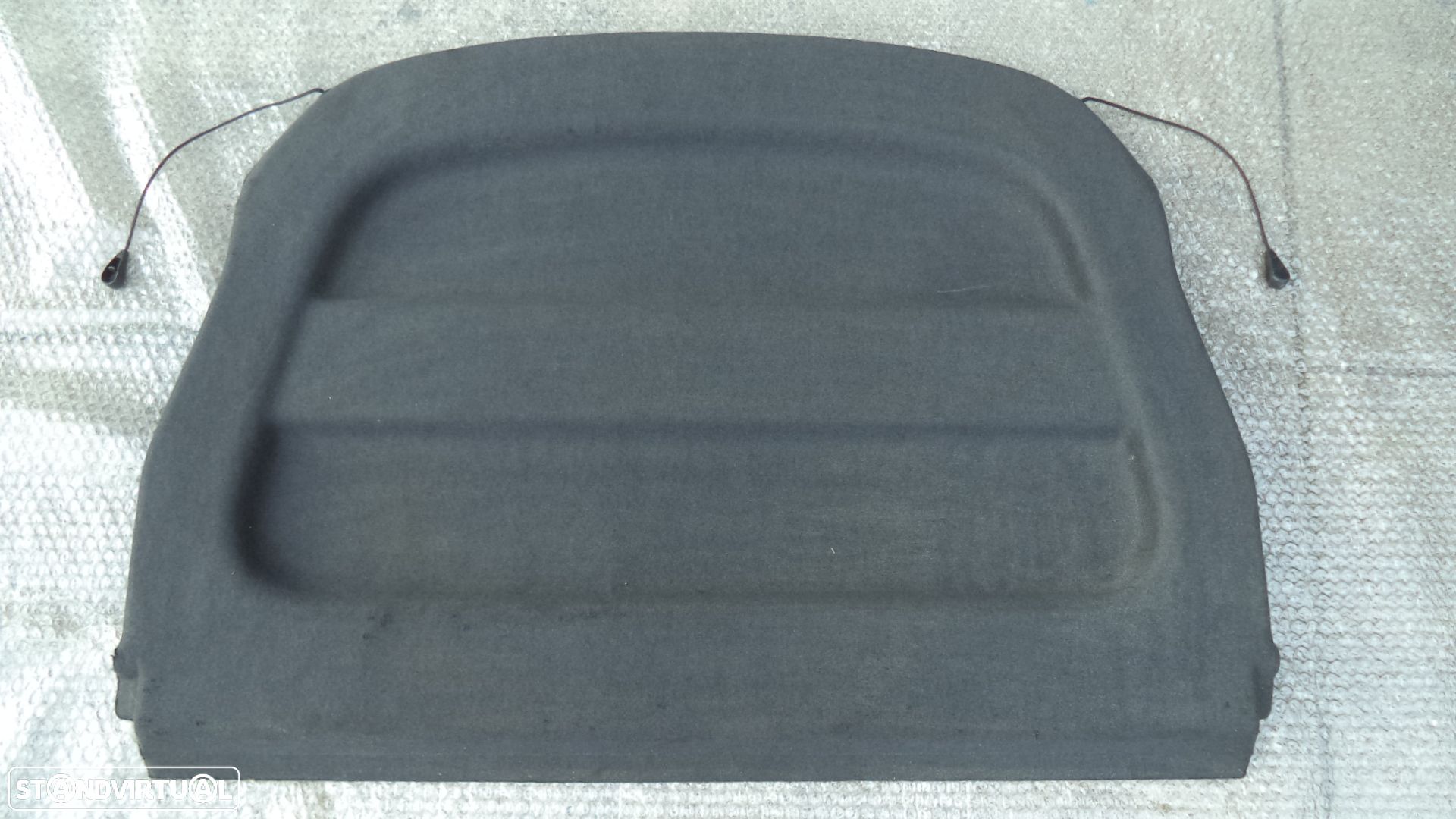 Chapeleira (prateleira) Renault Megane de 5 portas ano 2012 a 2016 - 1