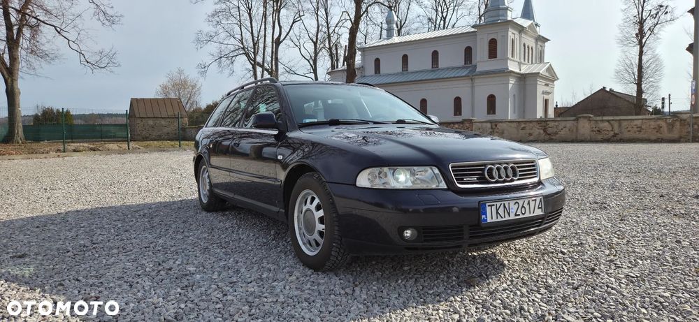 Audi A4 Avant 2.8 Quattro - 10