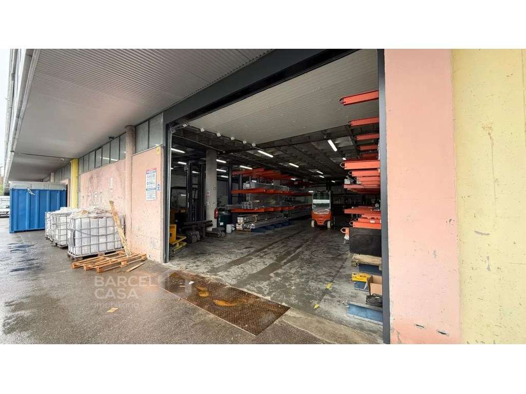 Armazém para arrendamento em Cabreiros - Braga - Grande imagem: 3/13