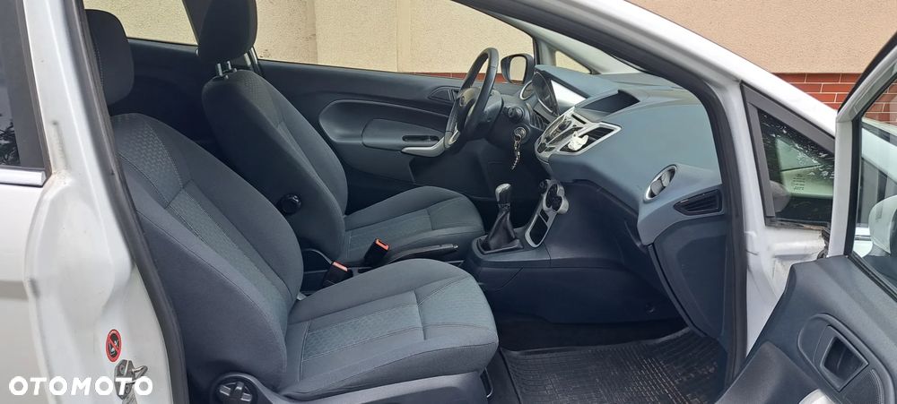 Ford Fiesta 1.25 Titanium - 9