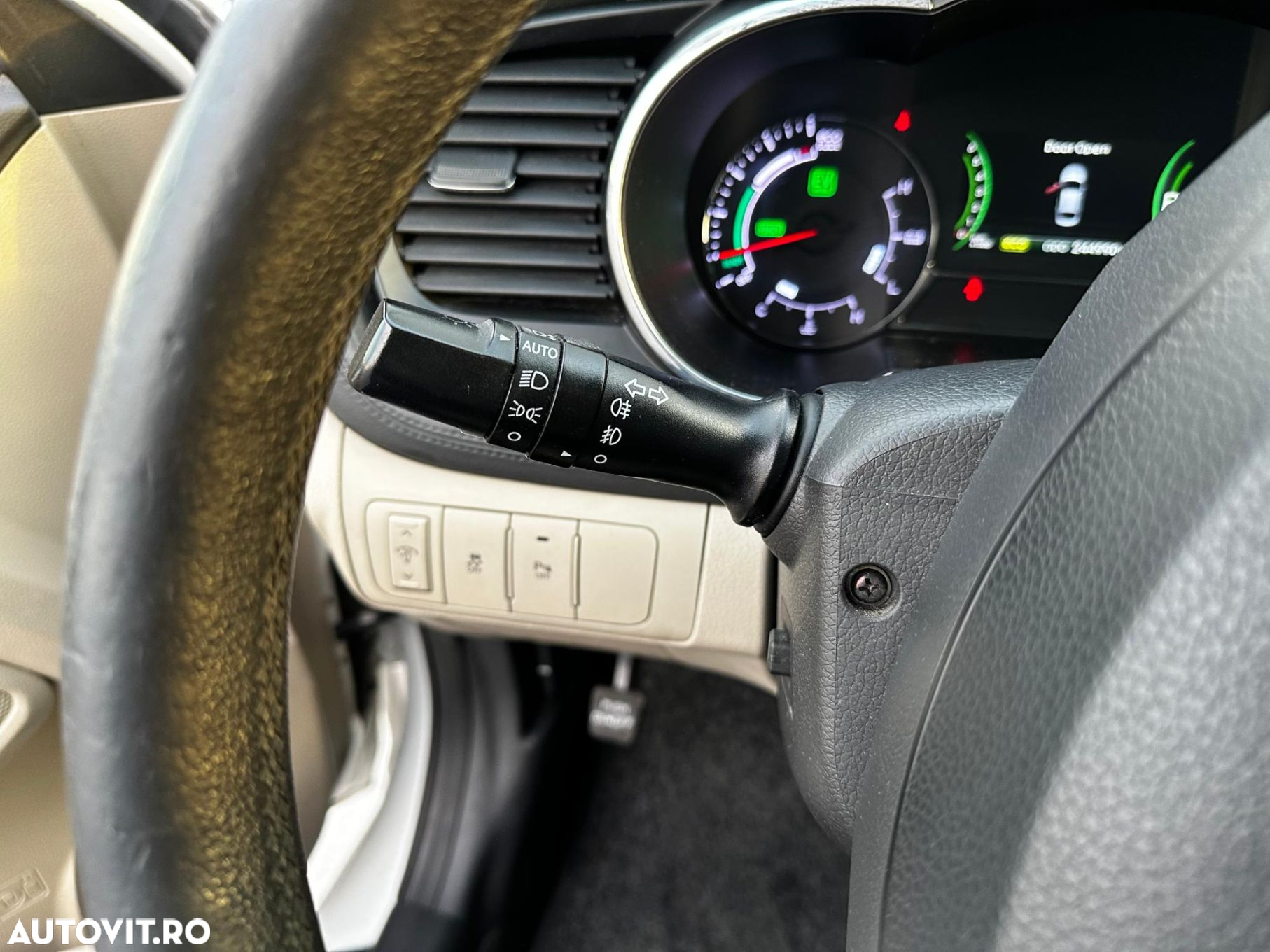Kia Optima - 12