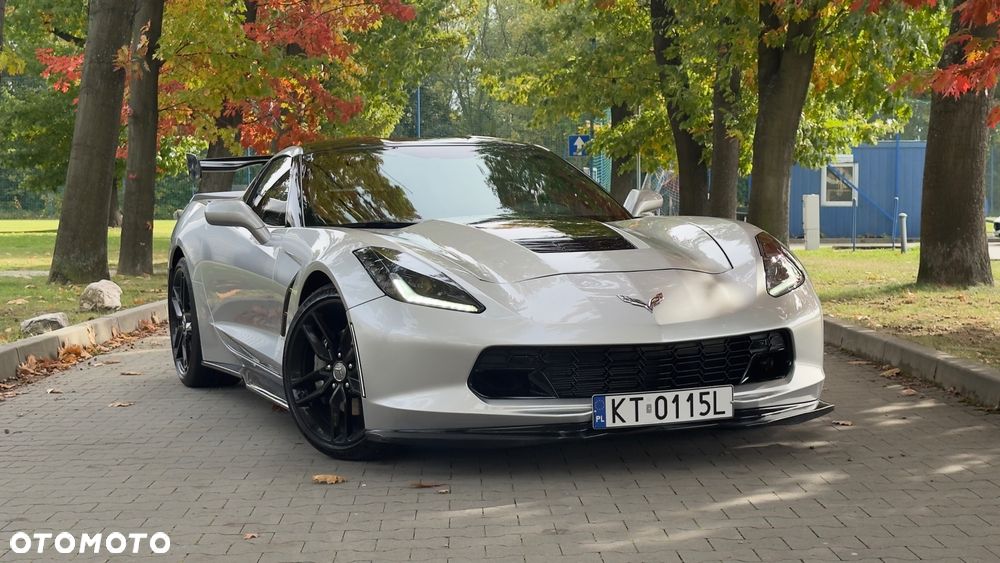 Chevrolet Corvette - 1