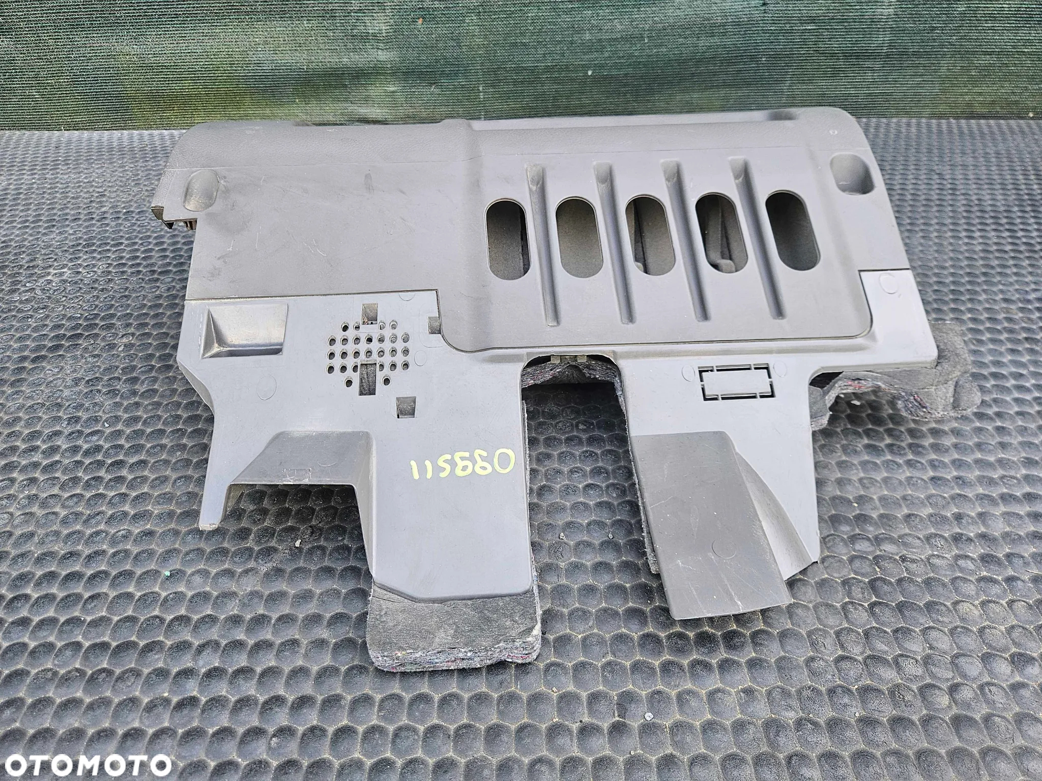 Schowek 8E1863075C Kierowcy Szary Swing Oslona pod Kierownice Europa Audi A4 B6 B7 - 23