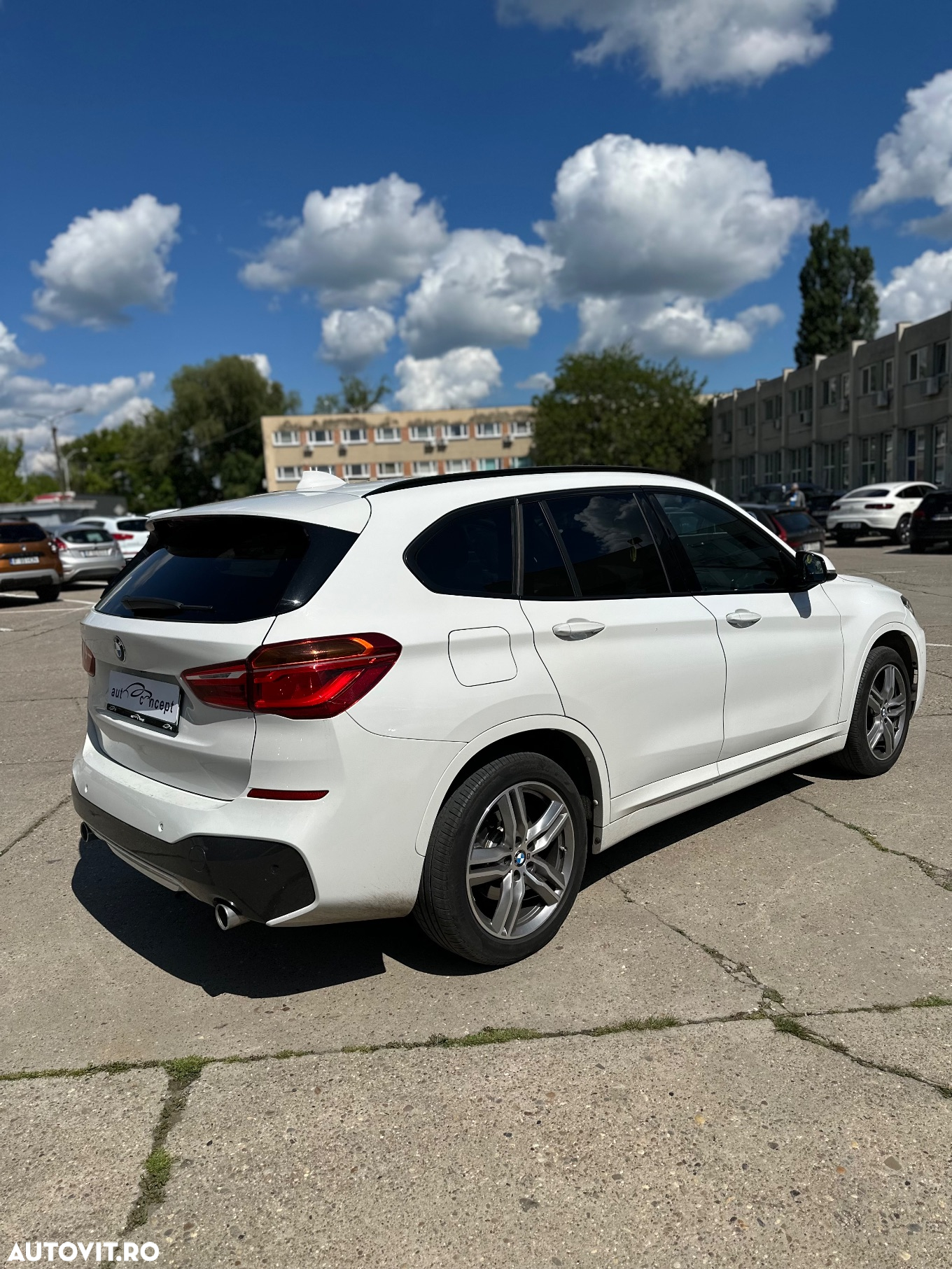 BMW X1 xDrive20d AT - 6