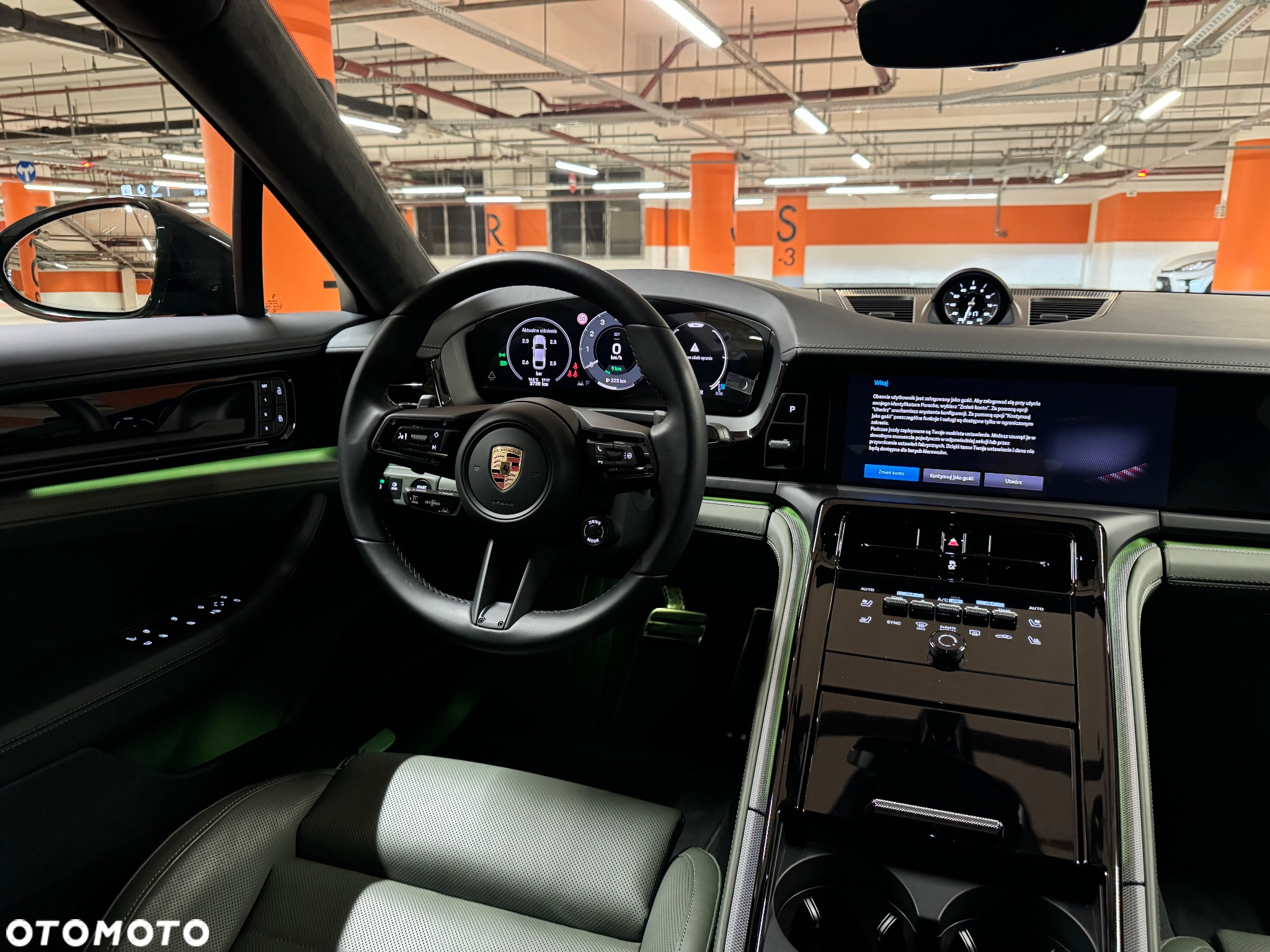 Porsche Panamera - 13