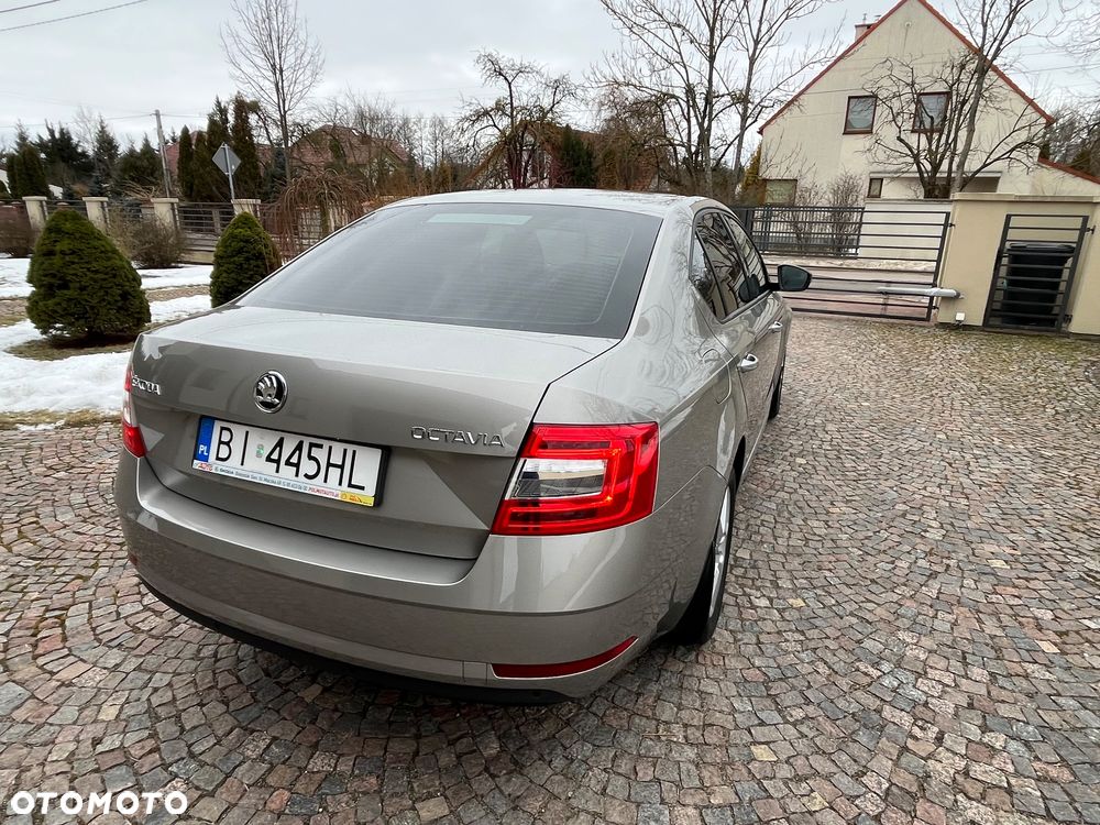 Skoda Octavia 1.4 TSI Ambition - 15