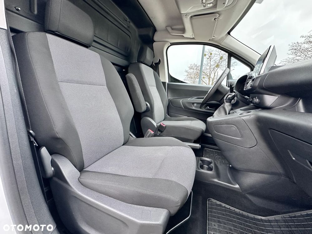 Opel Combo - 12