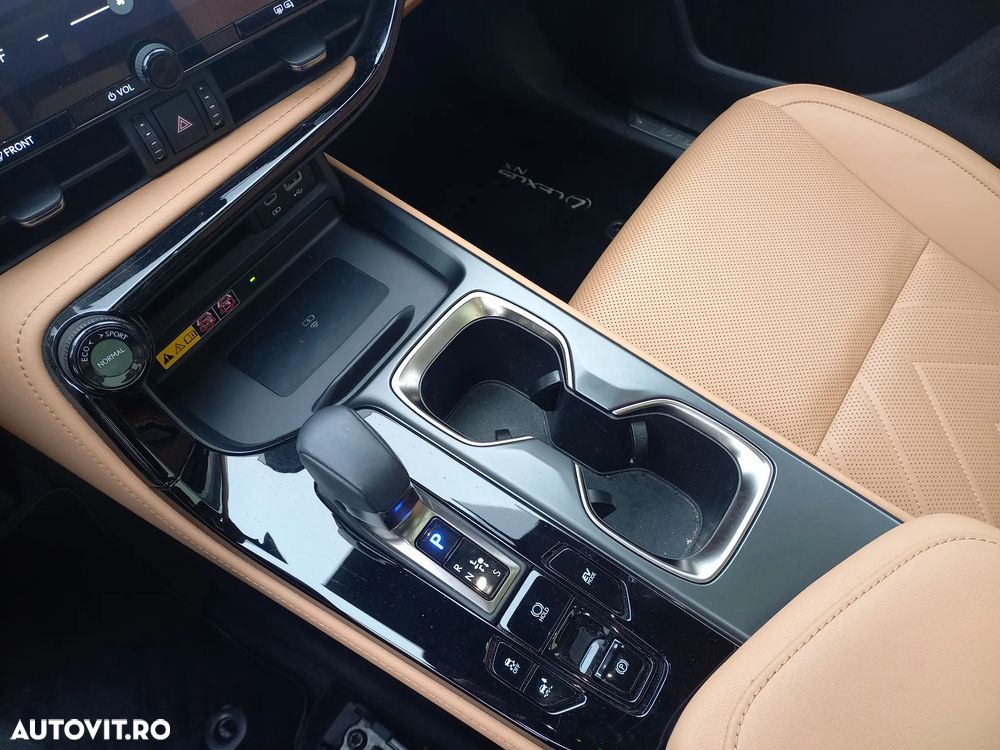 Lexus Seria NX 350h AWD CVT HEV Executive - 26