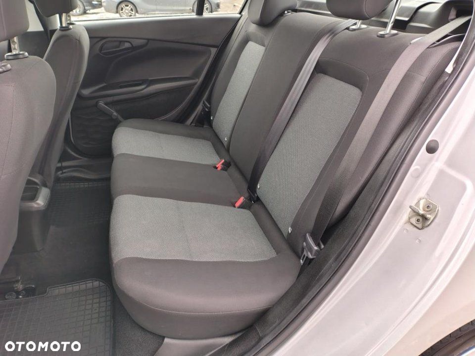 Fiat Tipo - 18