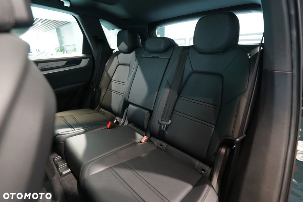 Porsche Cayenne E-Hybrid - 11