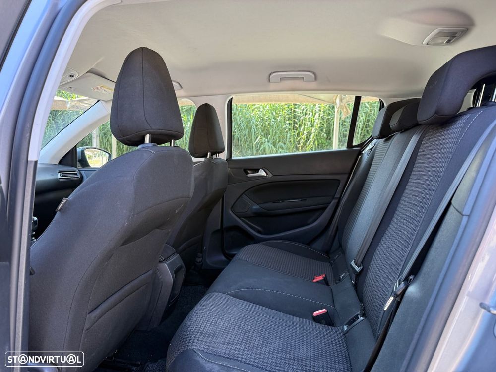 Peugeot 308 - 11