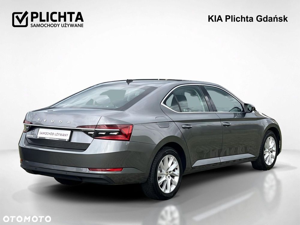 Skoda Superb 1.5 TSI Ambition DSG - 6