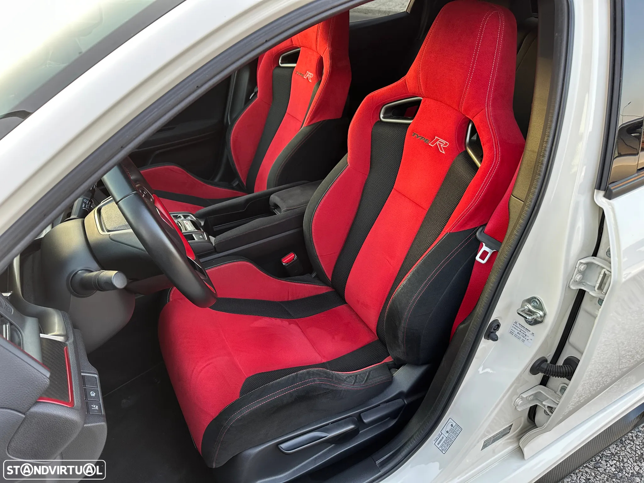 Honda Civic 2.0 i-VTEC Type-R - 6