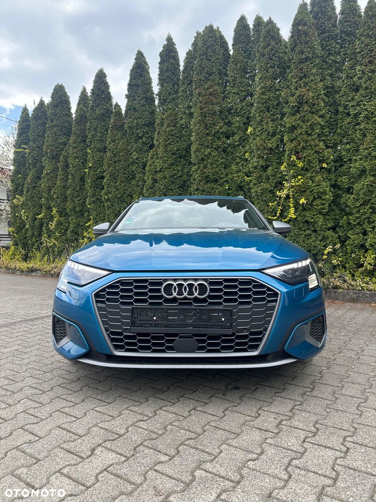 Audi A3 Sportback 35 TFSI S tronic S line - 2