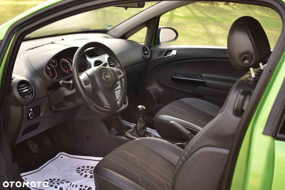 Opel Corsa 1.4 16V Edition - 21