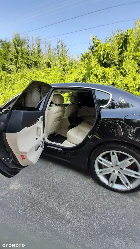 Maserati Quattroporte S Q4 - 8