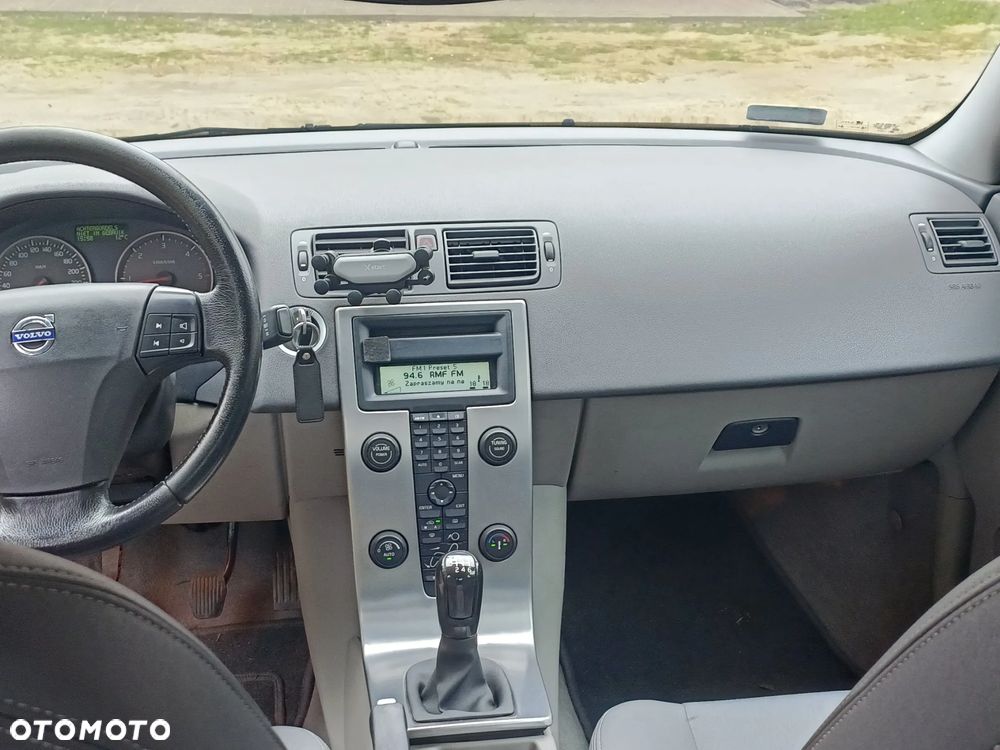 Volvo S40 2.0D Momentum - 7