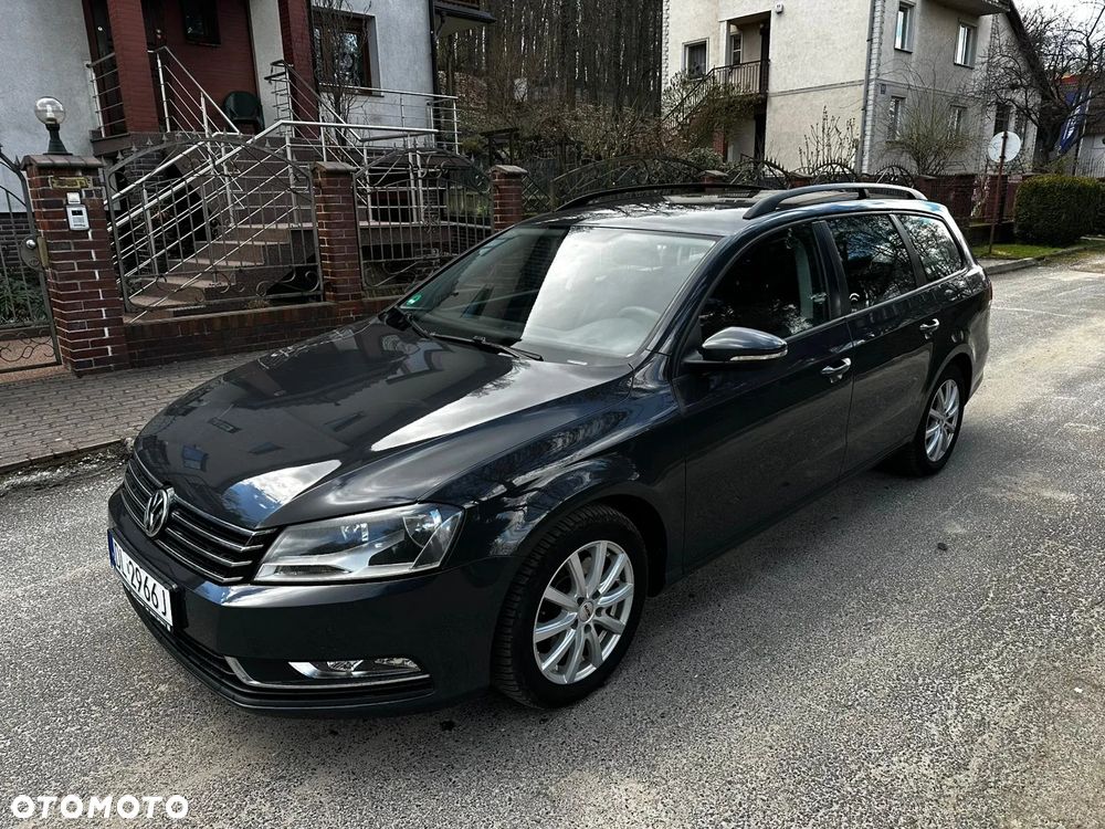 Volkswagen Passat - 4