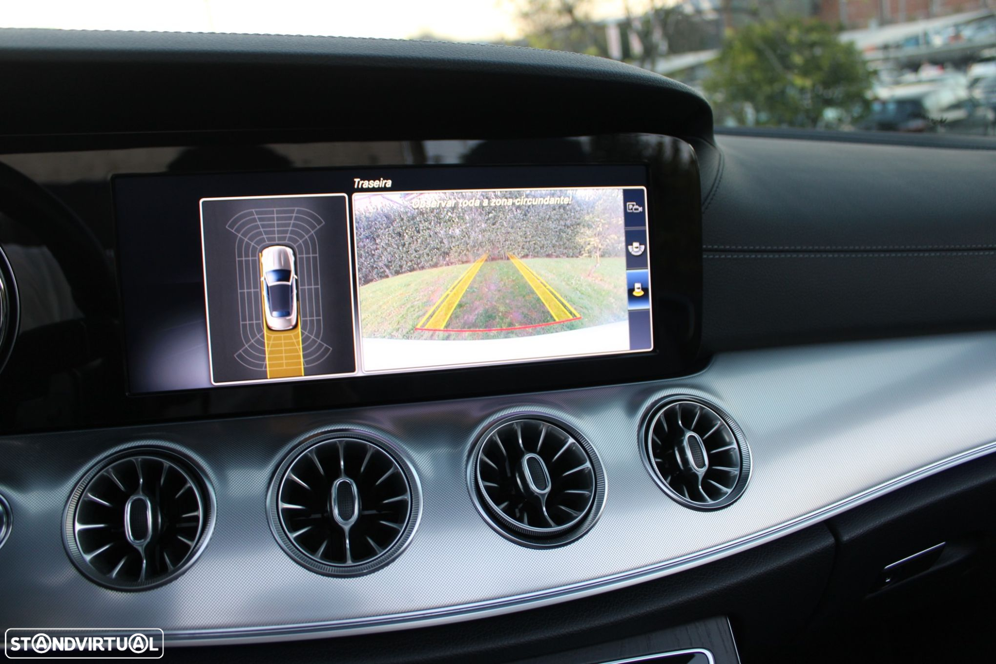 Mercedes-Benz E 220 d AMG Line - 19