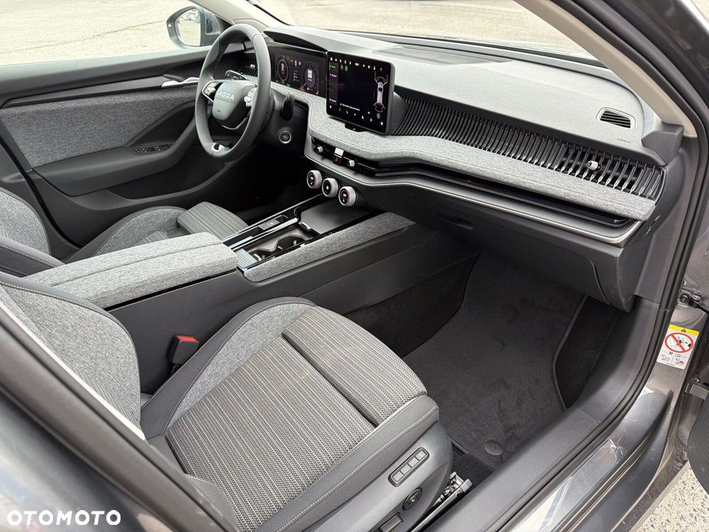 Skoda Superb 1.5 TSI Plug-in Hybrid Drive DSG - 17